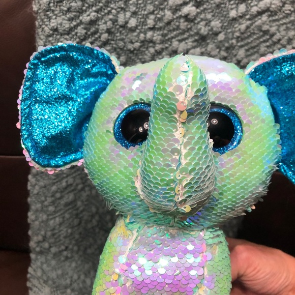 Ty Stuart 💙 - Picture 3 of 4